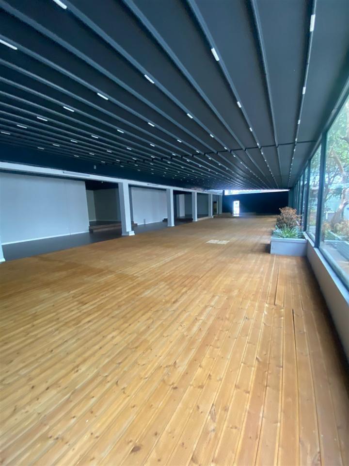 Ambient Business con Quota di 727 m2, Esposizione Esterna, 15.000 Euro
