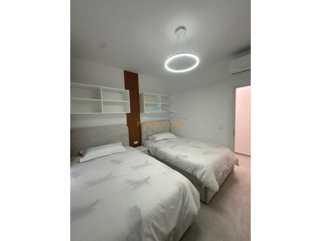 0694603851,Qera, Apartament 2+1+2, Shkolla e Kuqe , Tirane.