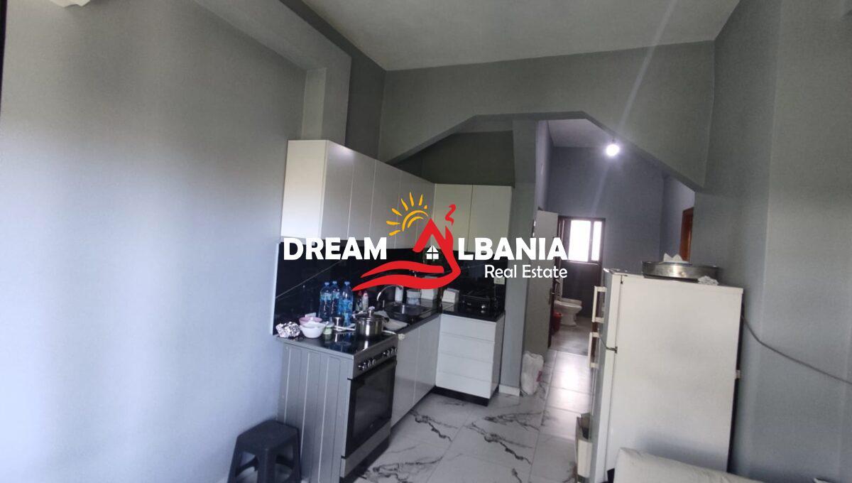 Shitet Apartament 1+1 ne Rrugen e Dibres (ID 4119479)