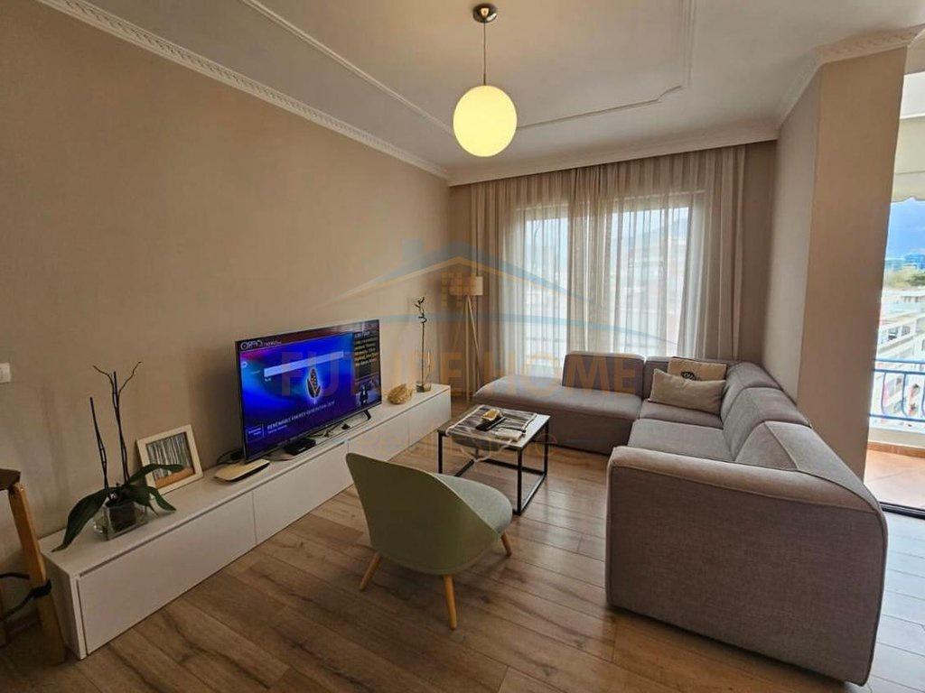 0694603851,Qera, Apartament 2+1, Rruga e Kosovarëve