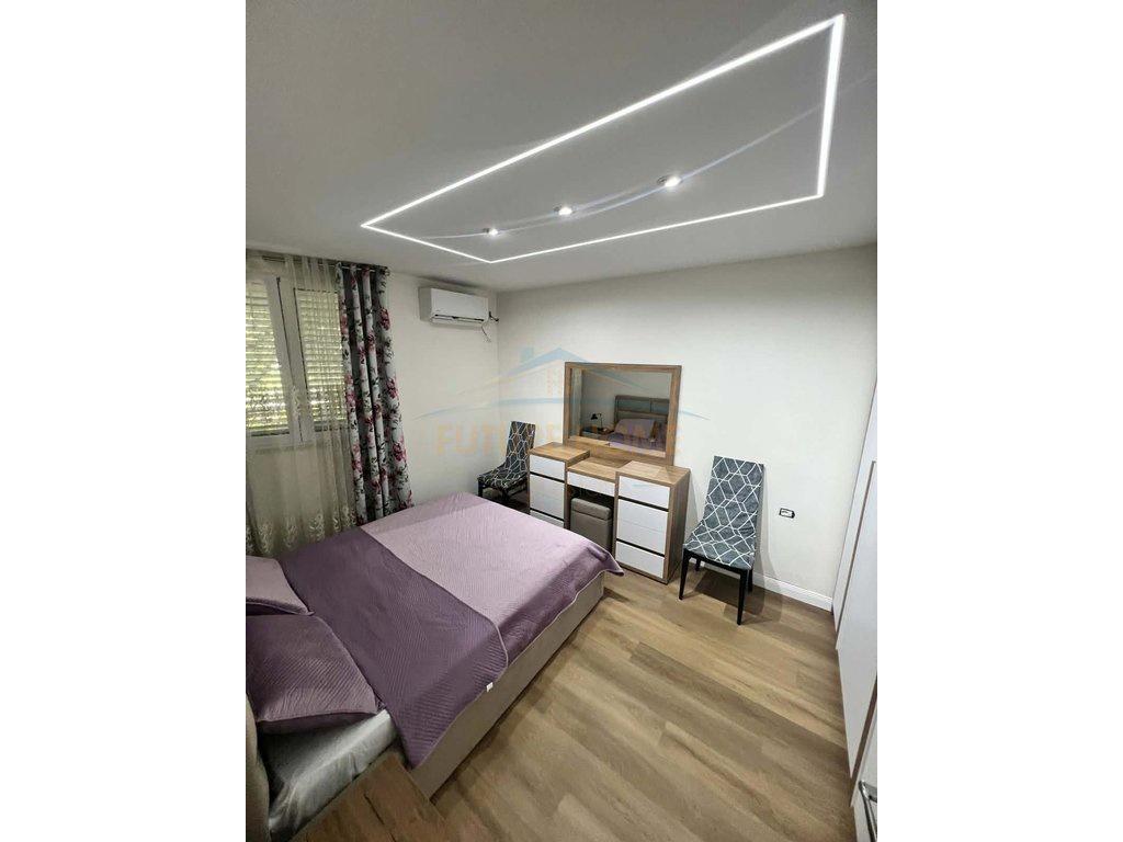 0694603851,Qera, Apartament 2+1 + Verandë, Ish Fusha e Aviac