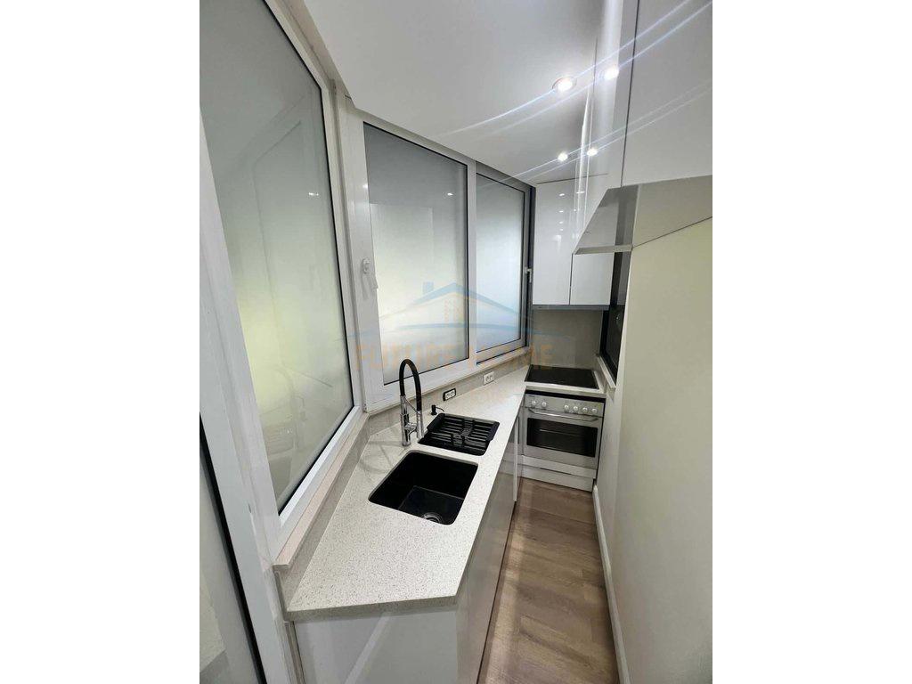 0694603851,Qera, Apartament 2+1 + Verandë, Ish Fusha e Aviac