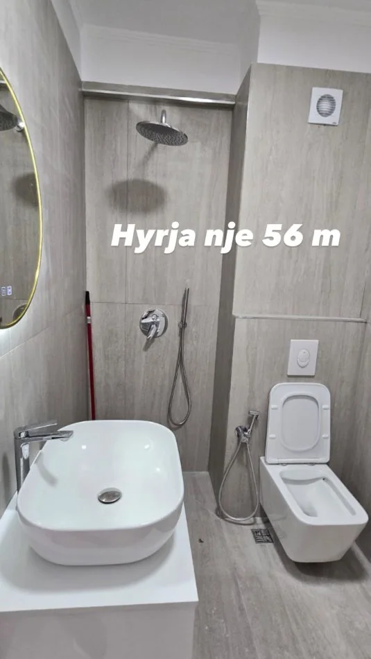 Tirane, vendesi appartamento 1+1 Piano 7, 56 m² 117.000 € (VIA MUZAKET)