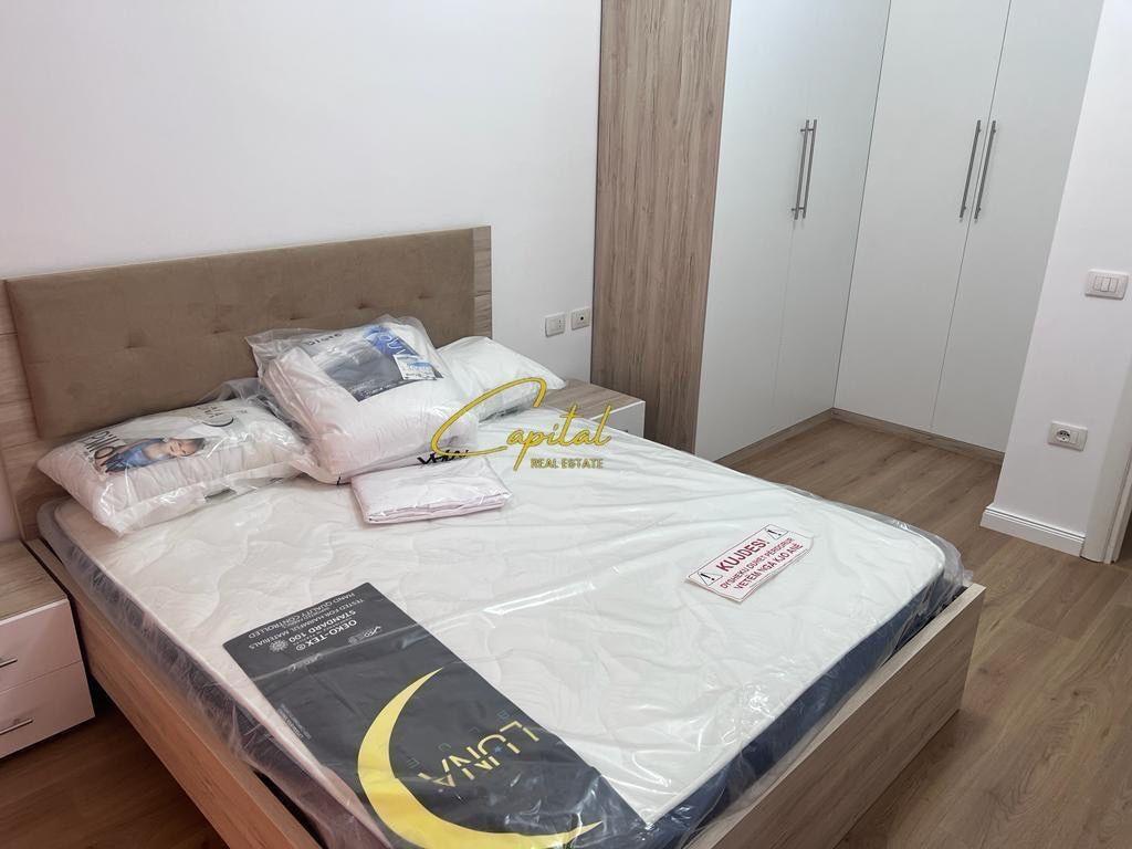 APARTAMENT ME QERA 2+1 FRESKU 450 EURO