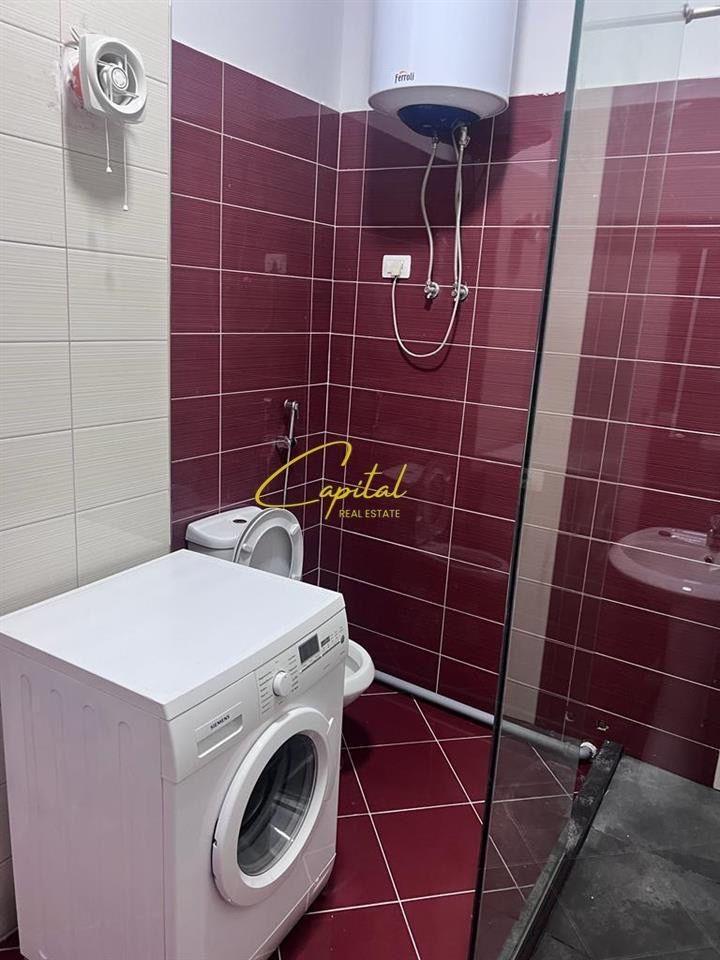 APARTAMENT ME QERA 2+1 FRESKU 450 EURO