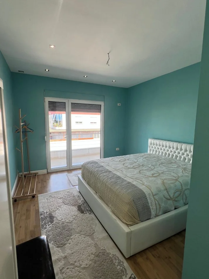 Tirane, jepet me qera apartament 2+1 Kati 8, 120 m² 550 € (ASTIR)