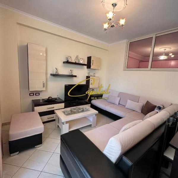 APARTAMENT ME QERA 1+1 LIQENI ARTIFICIAL 550 EURO