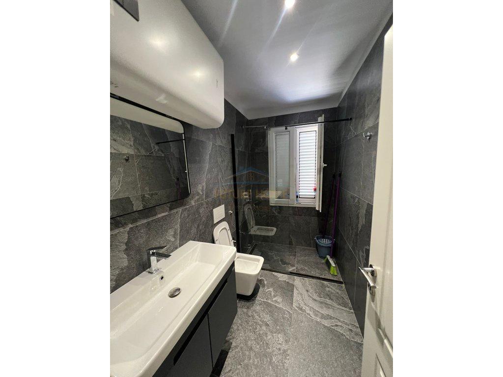 0694603851,Qera, Apartament 1+1, Bllok, Tiranë.