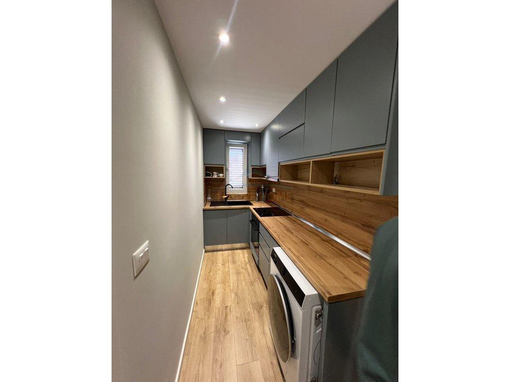 0694603851,Qera, Apartament 1+1, Bllok, Tiranë.