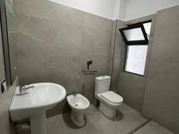 Tirane, Apartment for Rent 1+1 with Balcony, 4th Floor, 75 m², 500 € (JORDAN MISJA)