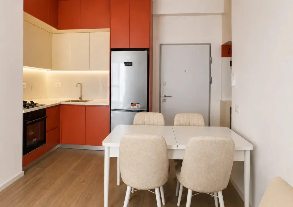 Tirane, affitto appartamento 1+1 Piano 3, 55 m² 520 € (Fresku)