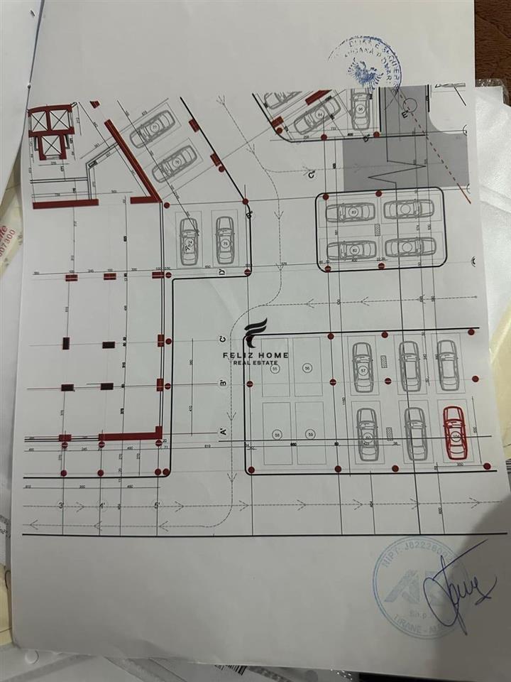 SHITET POST PARKIM 12 M2 ISH FUSHA E AVIACIONIT 18.000 EURO