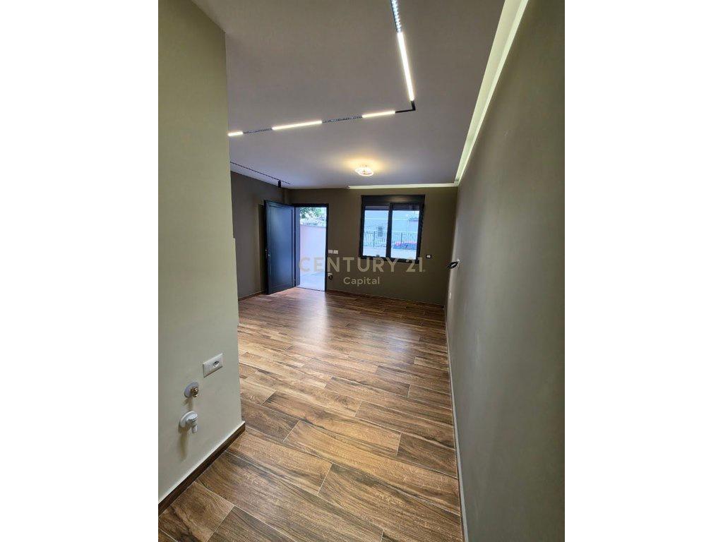Villa in affitto vicino a 21 Dhjetori!