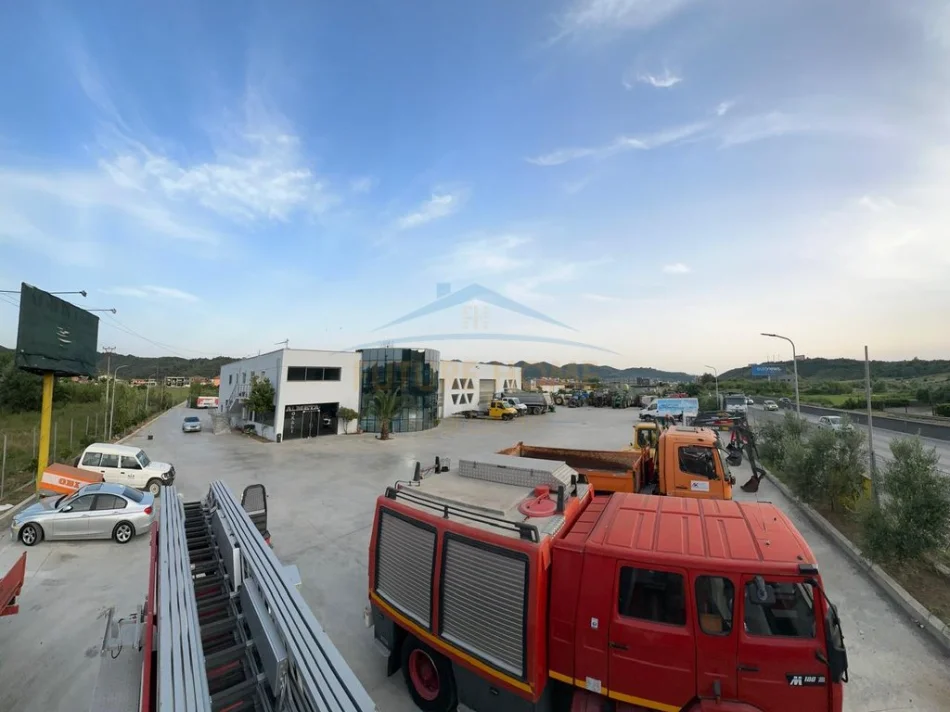 Tirane, vend për magazinë al 1, 1.263 m² 3.500.000 € (Vore)