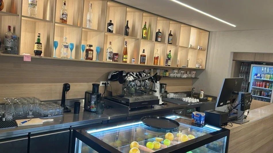 Tirane, vendesi ambiente commerciale, 76 m², 330.000 € (ALI DEMI)
