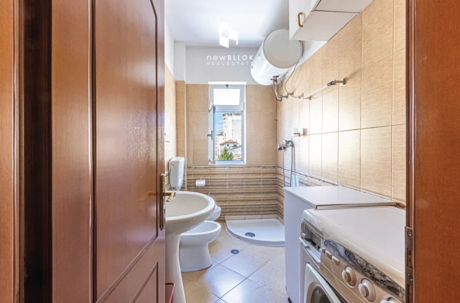 For Sale: 2+1 Apartment in the Heart of Tirana (📍Skanderbeg Square – Fortuzi Street) 74m² NET, 🔥179,000€ 🔥 4th Floor Perfect Layout