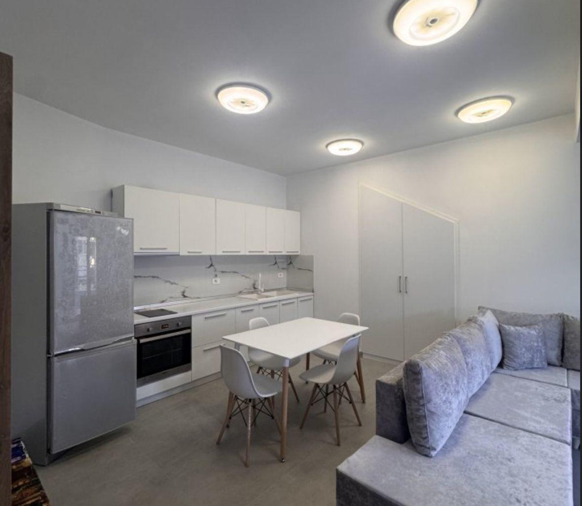 JEPET APARTAMENT ME QIRA 2+1 TE KODRA DIELLIT 1