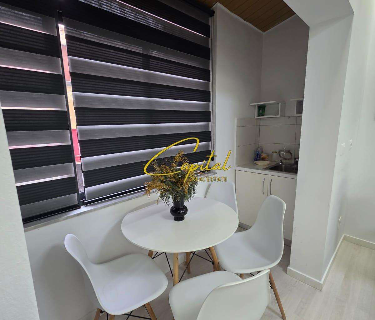 OFFICE FOR RENT 65 m² ELECTRIC MARKET OPERATING 50,000 LEK