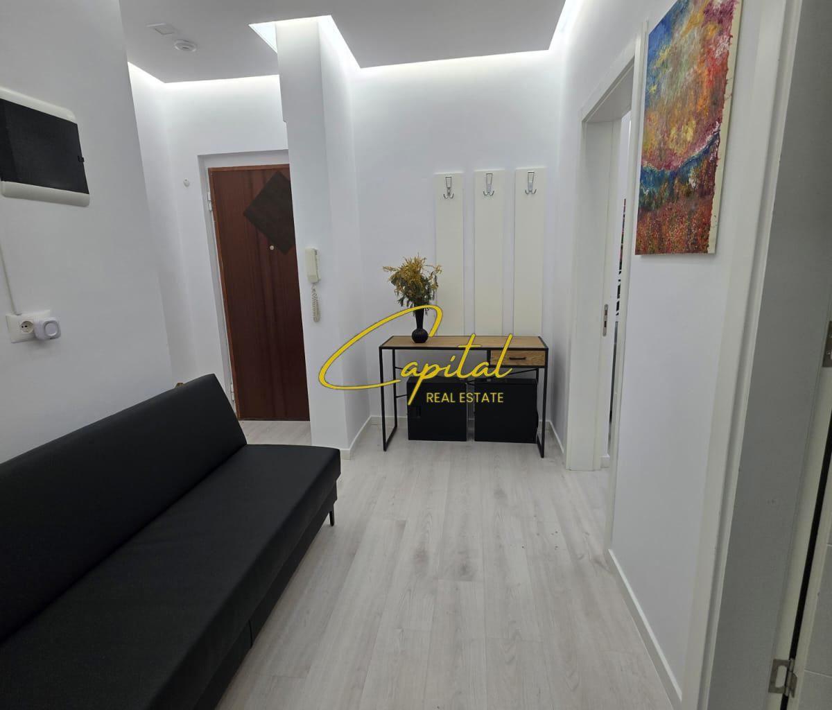 OFFICE FOR RENT 65 m² ELECTRIC MARKET OPERATING 50,000 LEK