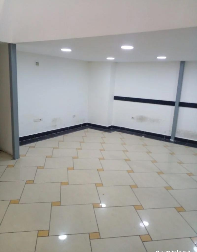 Shop for Rent on Barrikadave Street (ID BD21926) Tirana