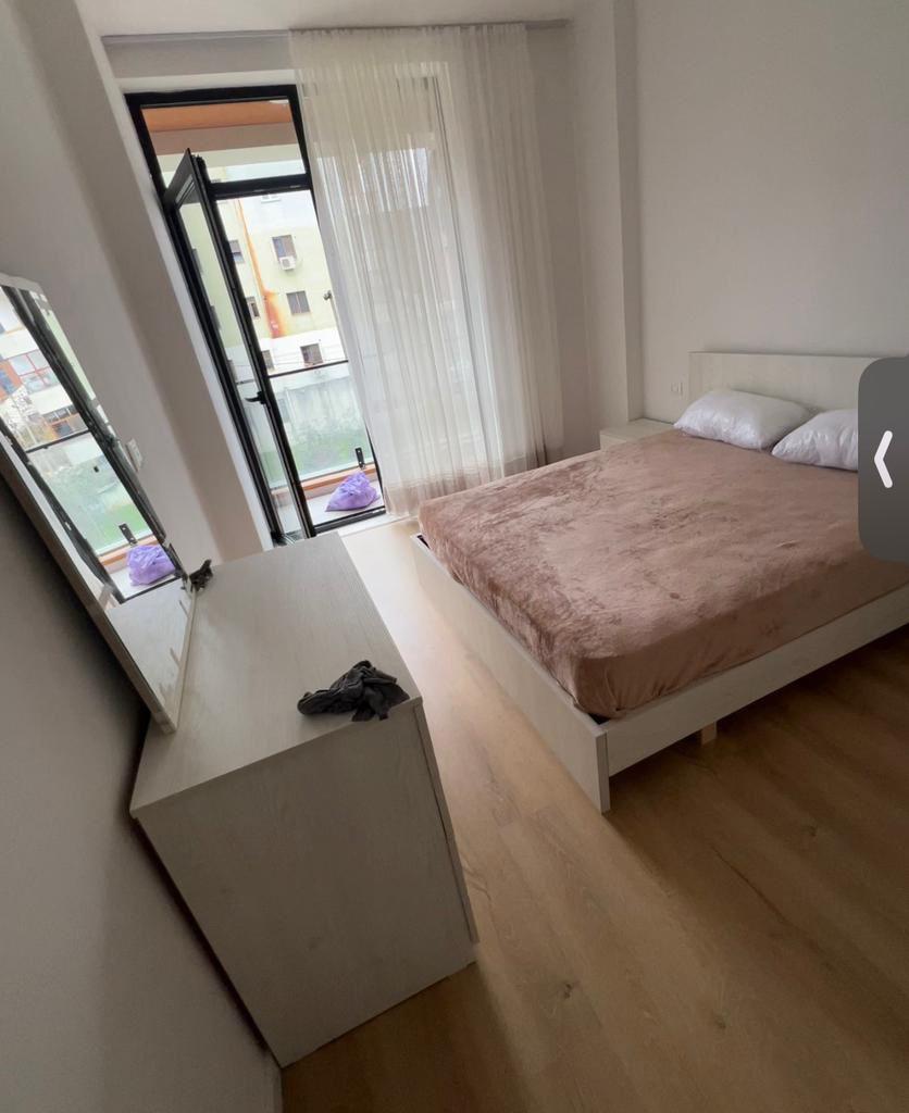 Appartamento con affitto 1+1 in viale Ri 700 euro