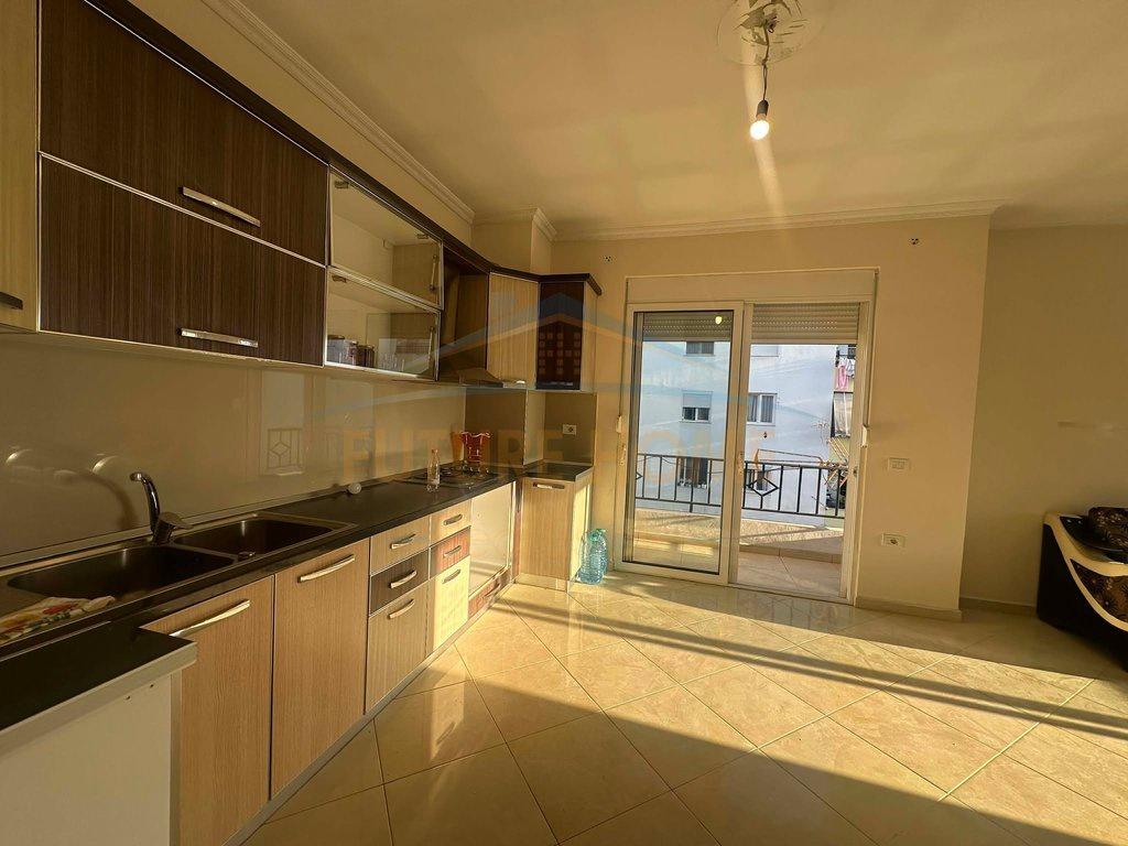 0696043713, Shitet, Apartament 3+1, Yzberisht