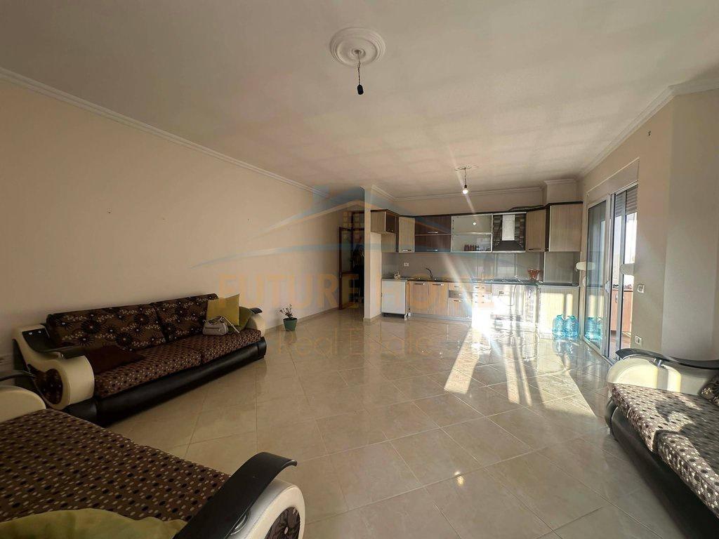 0696043713, Shitet, Apartament 3+1, Yzberisht