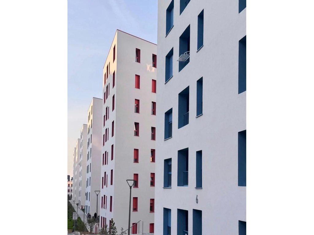 JEPET ME QIRA – APARTAMENT 1+1 | KOMPLEKSI KADIU, ALI DEMI 3