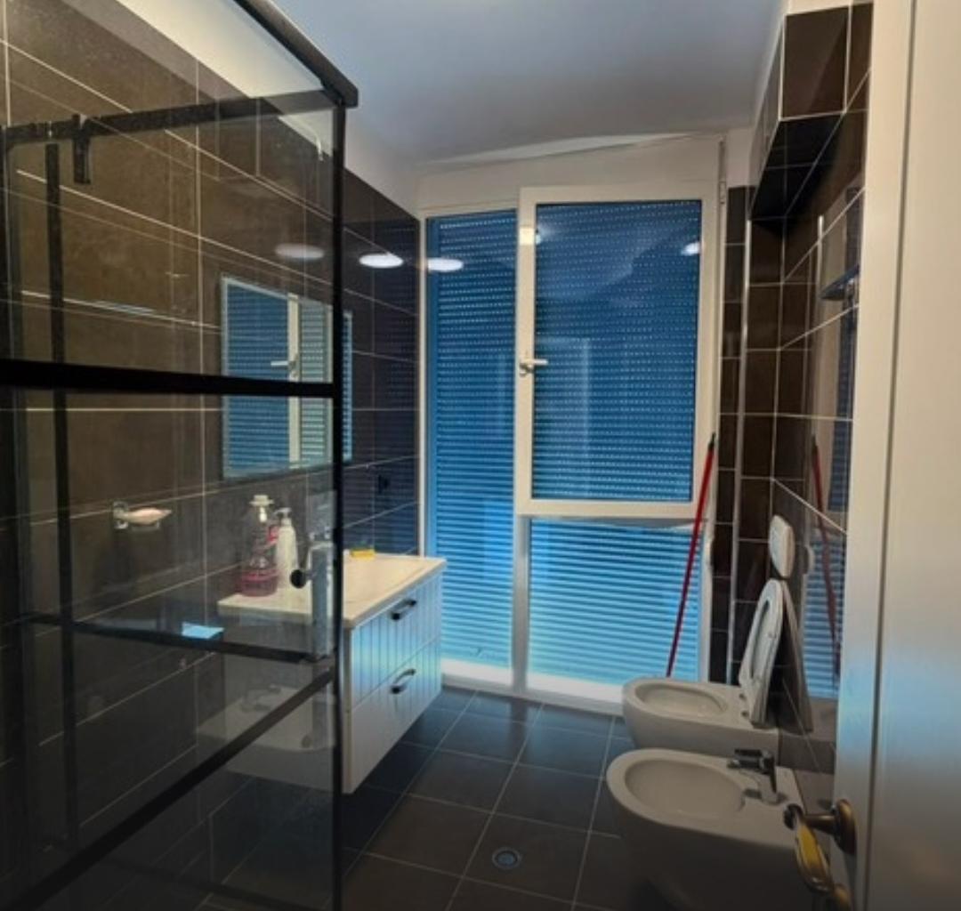 Apartament 2+1 Rruga e Barrikadave