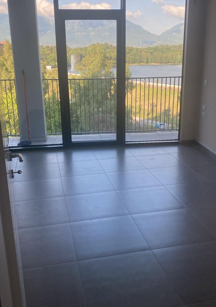 JEPET ZYRE ME QERA, LIQENI ARTIFICIAL