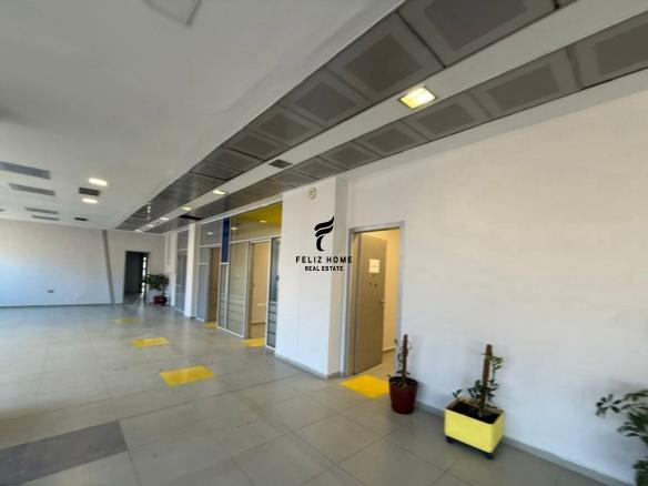 ZYRE ME QERA 916 M2 RRUGA E KAVAJES 18.000 EURO