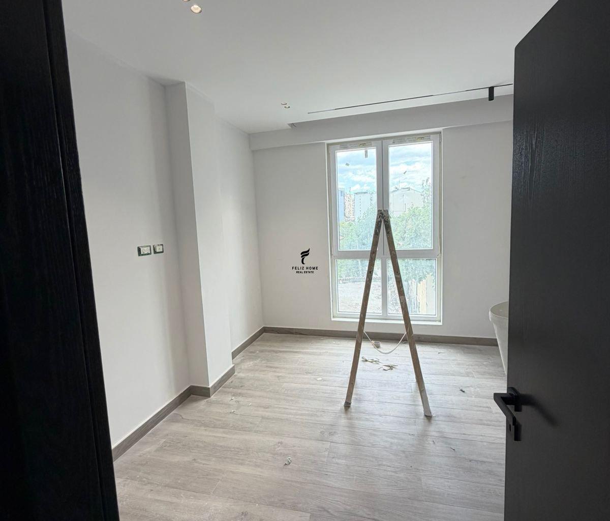 Commercial Space for Rent 95 m2 in Parisit Municipality 120,000 LEK FH-80107