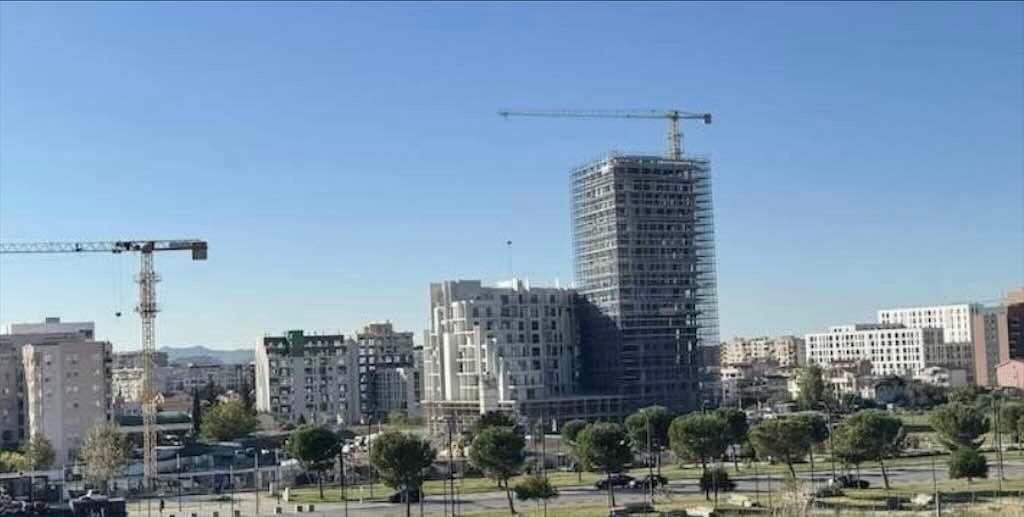 Bulevardi i Ri, For Sale 2+1+2, Near Tirana Train Station