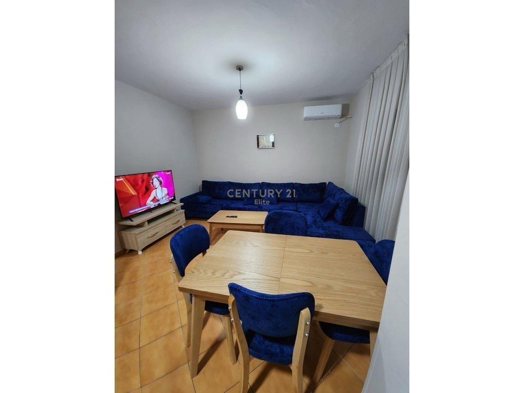 Jepet me qira apartament 2+1 tek Ish Fusha e Aviacionit!