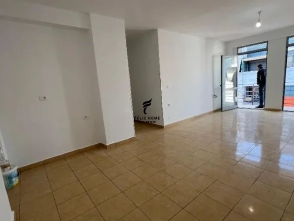 Tirane, vendesi appartamento 1+1 Piano 7, 73 m² 124.000 € (YBERISHT)