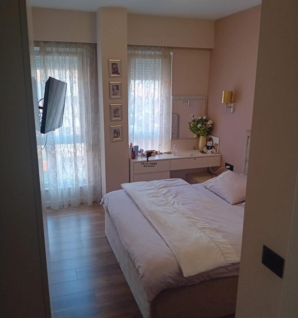 APARTMENT DUPLEX FOR RENT 3+1 5 FLOORS 100,000 LEK FH-71857
