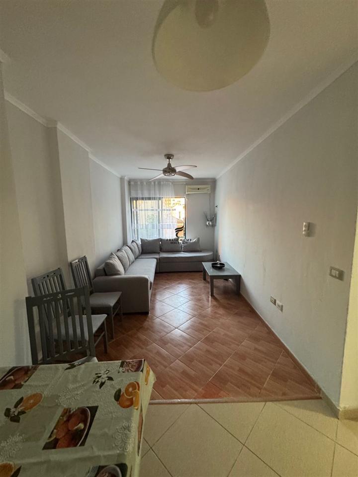 APARTAMENT ME QERA 2+1 SELVIA 600 EURO