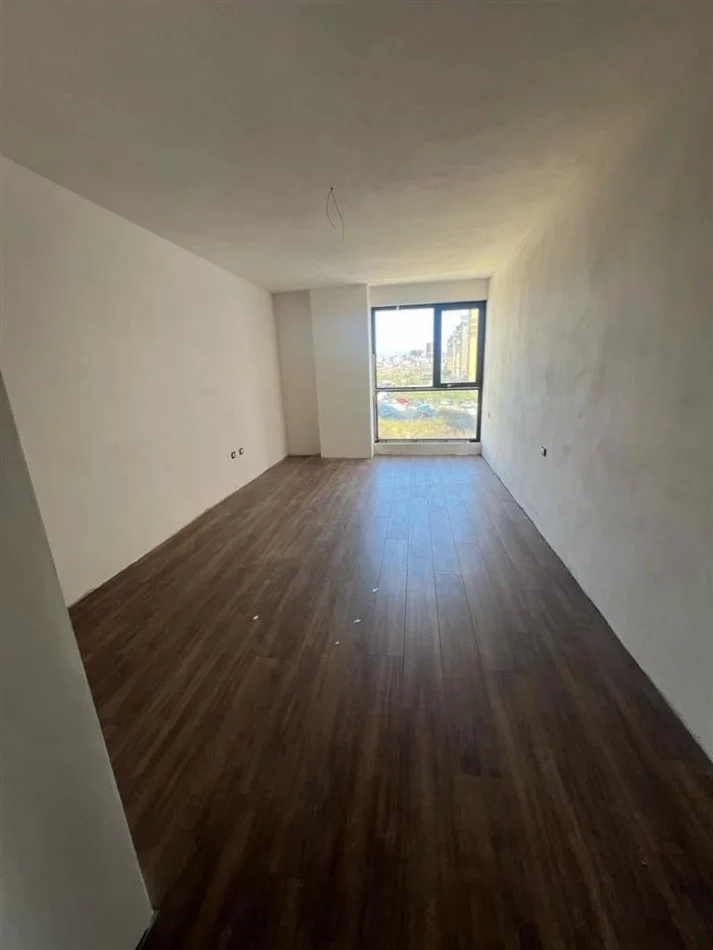 Tirane, vendesi appartamento 1+1+Balcone Piano 3, 81 m² 133.000 € (FUSHA E AVIACIONIT)