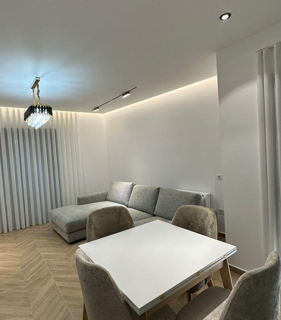 For Rent: 1+1 Apartment at Oasis Residence on Unaza e Re