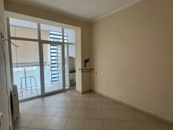 Tirane, vendesi appartamento 1+1+Balcone Piano 2, 72 m² 216.000 € (COMUNE DI PARISIT)