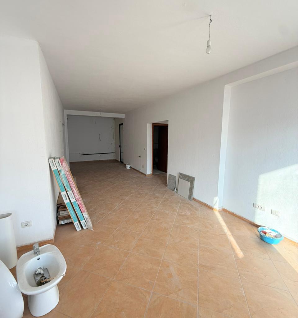 🏡 2+1 for Sale – Kristali Overpass, Tirana