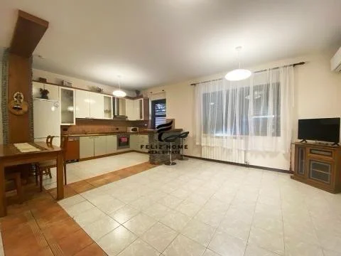 Tirane, vendesi Villa 5+1 su 3 piani, 468 m², 465.000 € (DON BOSKO)