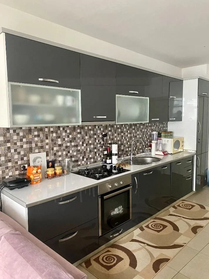 Tirana, appartamento in vendita 2+1 Piano 3, 116 m² 170.000 € (YBERISHT)