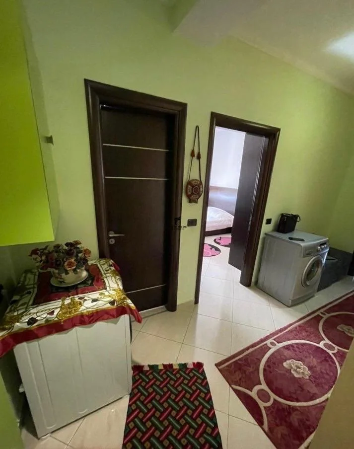 Tirane, vendesi appartamento 1+1 Piano 7, 76 m² 108.000 € (MISTO MANE)