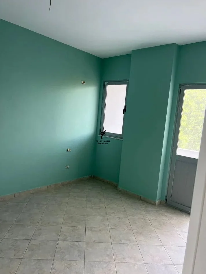 Tirane, vendesi appartamento 2+1 Piano 2, 109 m² 125.000 € (CASA ITALIA)