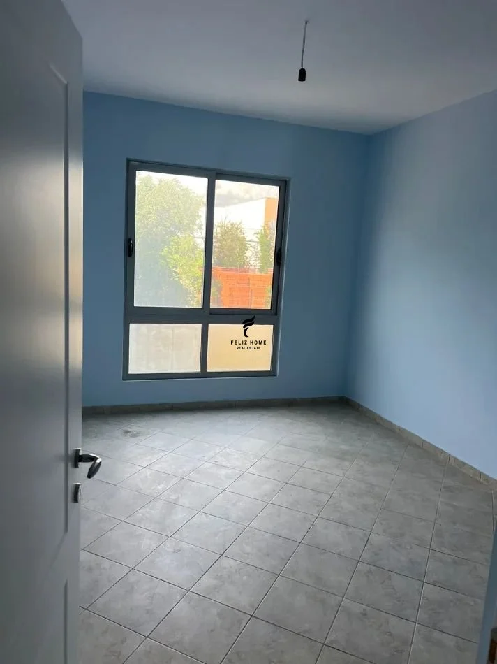 Tirane, vendesi appartamento 2+1 Piano 2, 109 m² 125.000 € (CASA ITALIA)