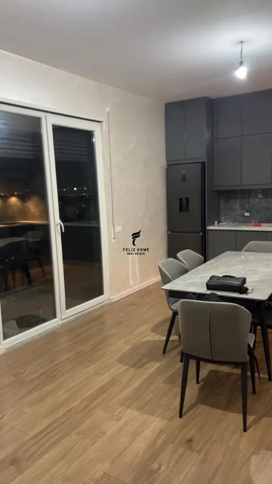Tirane, vendesi appartamento 1+1 Piano 4, 77 m² 122.000 € (PASKUQAN)