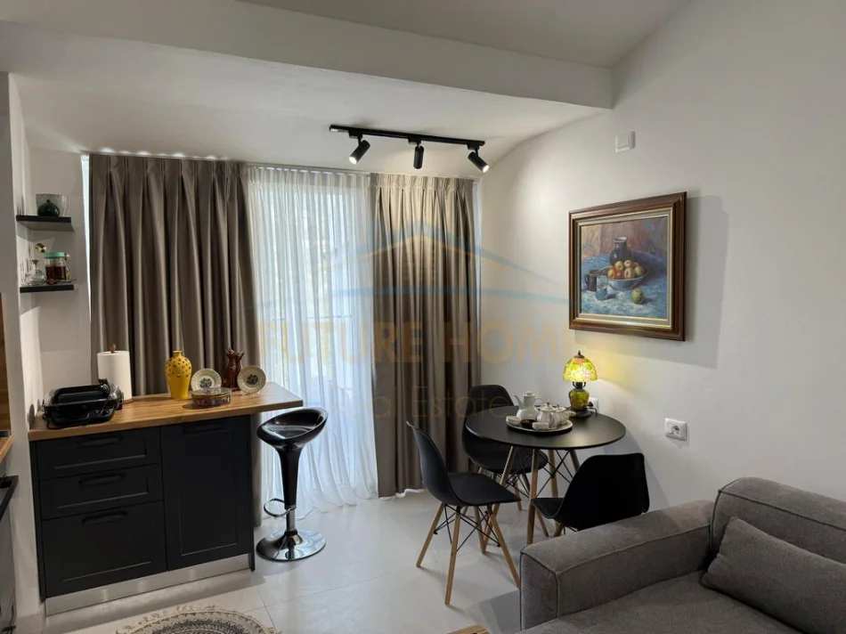 Tirane, vendesi appartamento 1+1 Piano 5, 65 m² 99.000 € (FRESK, vicino a 2 Luaneve)