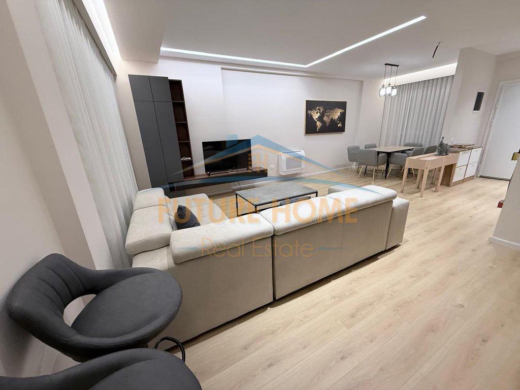 0683487469 Shitet, Vilë 3-kateshe, Residenca AbA, Farke