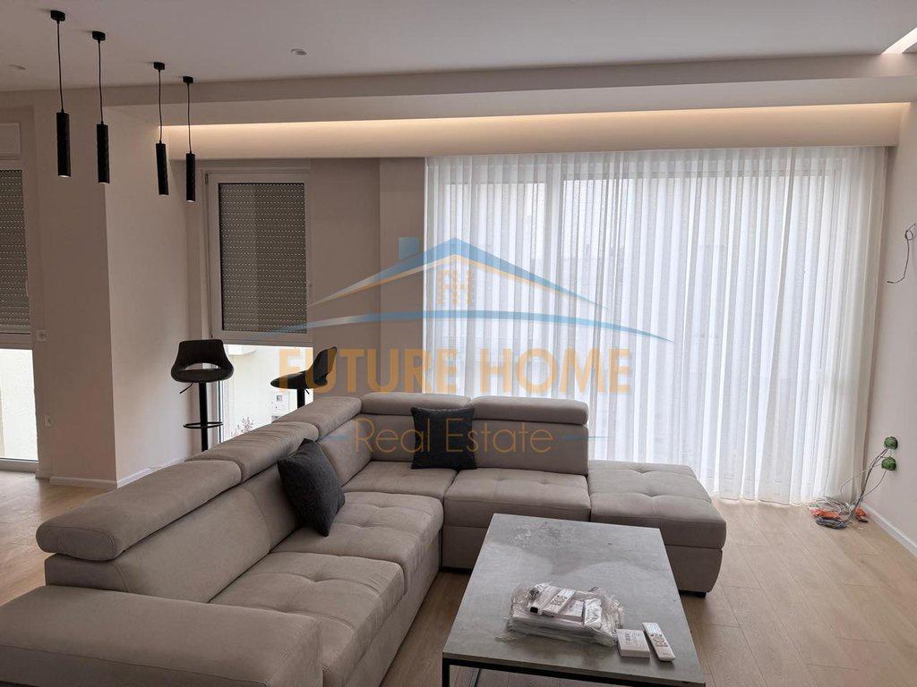 0683487469 Shitet, Vilë 3-kateshe, Residenca AbA, Farke